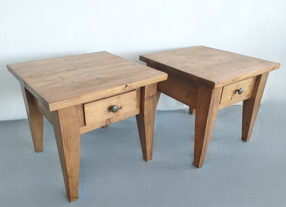 Vintage set robuust grenen houten lampentafels bijzettafels koffietafels (evt Nachtkastjes) – Wood (photo 3 of 15)