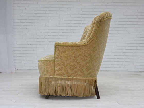 Image 1 of Sofá danés de dos plazas de los años 50, terciopelo verde/Honing Furniture