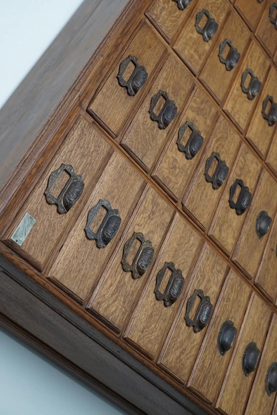 Image 1 of Antiker französischer Archiv-/Apothekerschrank aus Eiche von Chouanard, ca. 1910