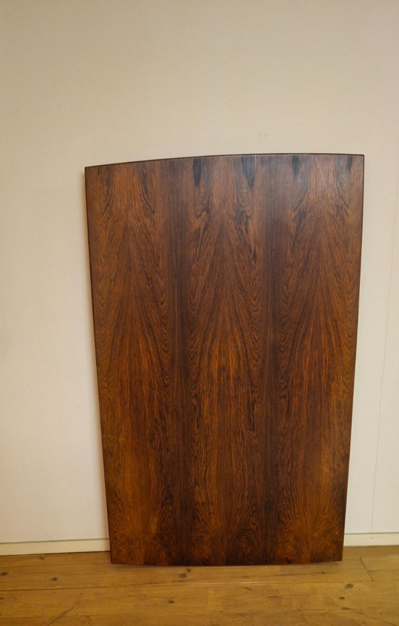 Image 1 of Table de salle à manger en bois de rose Mid Century