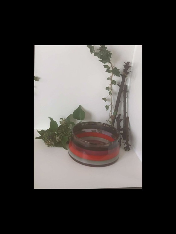 Image 1 of Einzigartiges Design: Handgegossene Schale im Murano-Stil „Fasce“ (Epoxidharz)