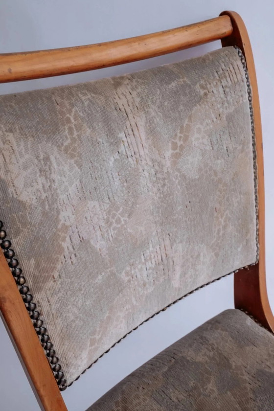 Set of 4 vintage wooden dining chairs – Velvet (photo 6 of 9)