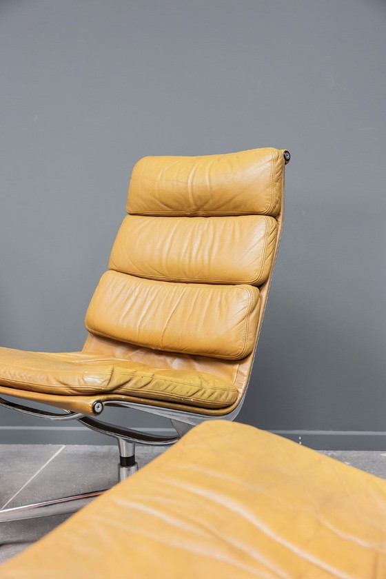 Image 1 of Poltrone lounge Eames EA216, 2 pezzi
