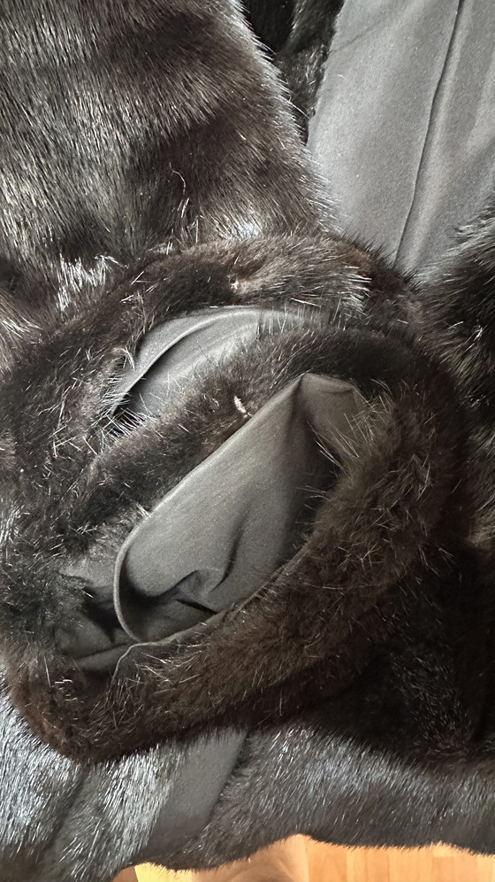 Image 1 of Nertsjas Zwarte lama
