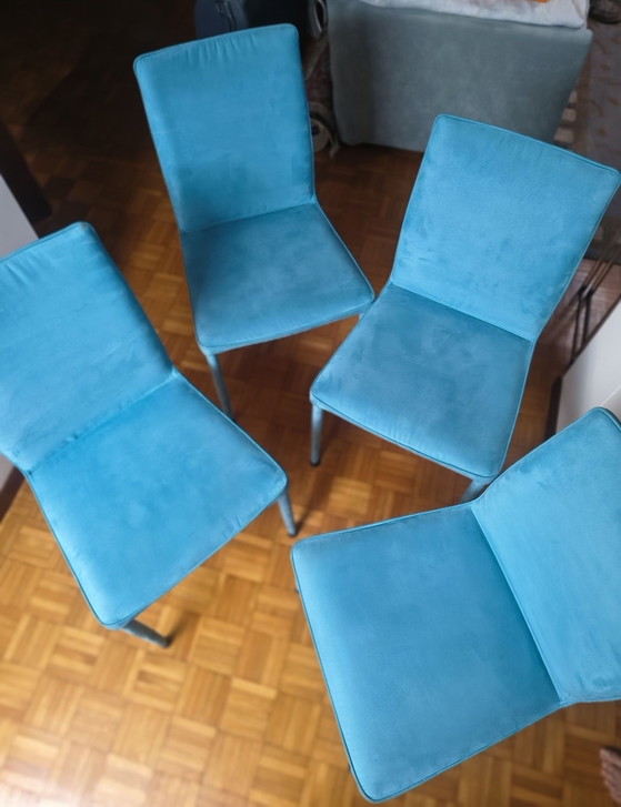 Vendo 4 sedie Bontempi Nata in velluto azzurro – Sedie da pranzo, Altro, Tessile (photo 2 of 5)