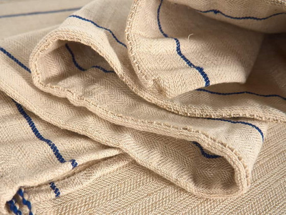 Antique linen pillow with blue and red stripes - Dimensiones: 50x50-2, Rustic (photo 3 of 6)