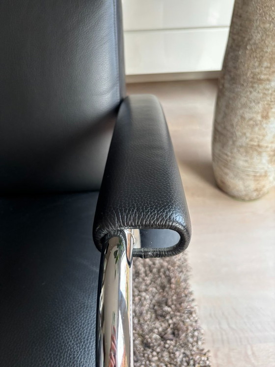 Image 1 of Poltrona Scylla in pelle Senso Nero (2 pezzi / o per pezzo)