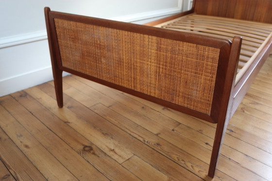 Letto scandinavo vintage in vimini e teak, Danimarca 1960 – Roche Bobois, Letti singoli, Legno (photo 3 of 7)