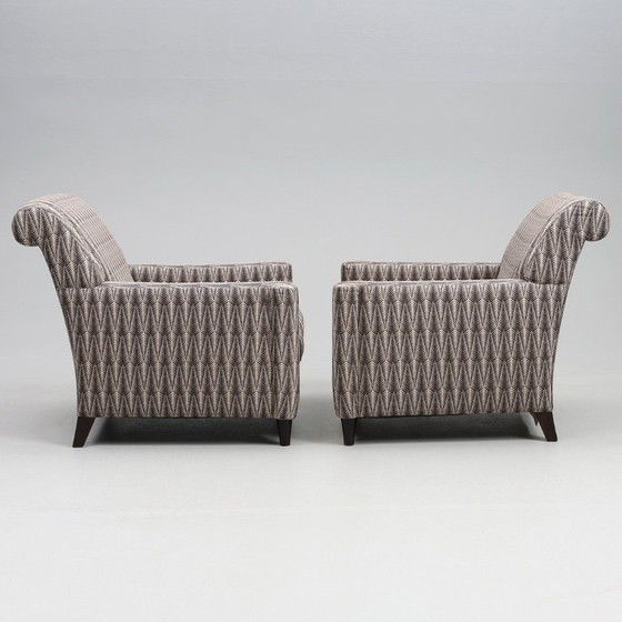Image 1 of Pair of mid-century modern Nordic armchairs in solid wood with neutral textile upholstery, two items, dating from 1940–1950, in 