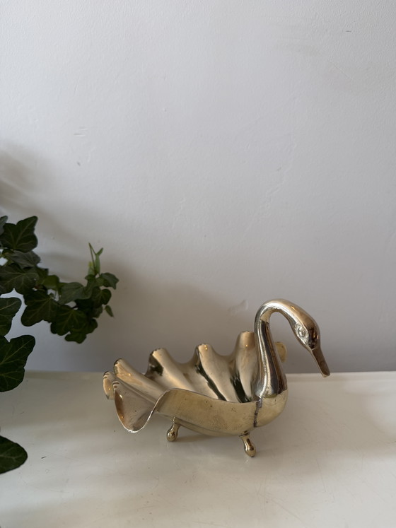 Image 1 of Aufbewahrungsbox aus Messing in Schwanenform