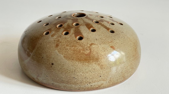 Image 1 of Pique-Fleurs Frans Vintage Craft Centrepiece