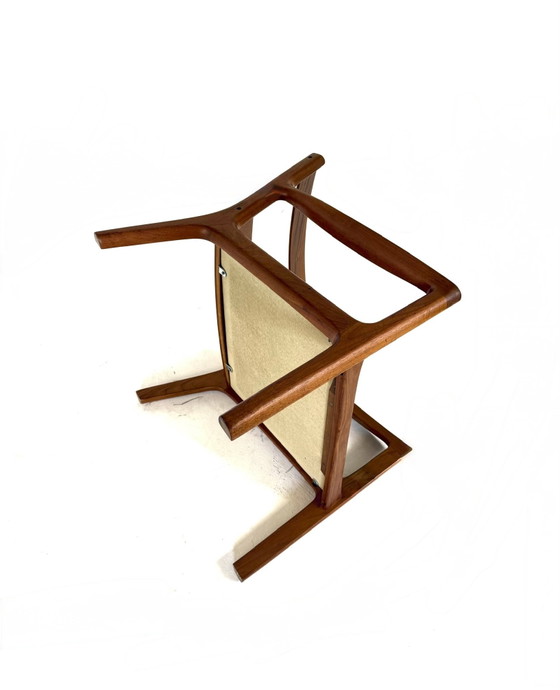 Image 1 of Vintage Deense teakhouten fauteuil, France & Son ‘70