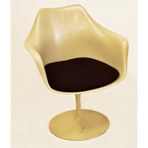 Poltrona Tulip vintage in fibra di vetro beige di Eero Saarinen per Knoll, 1950