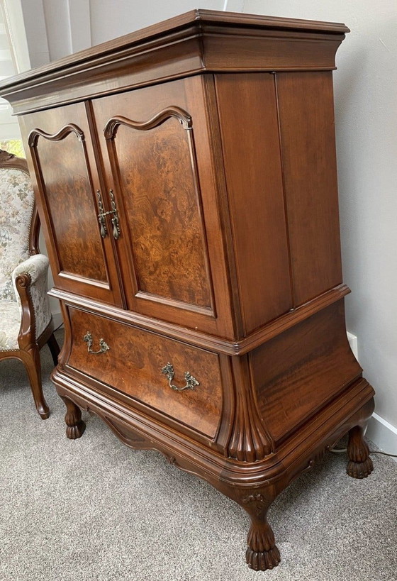 Klassischer (TV) Schrank – Aufbewahrungsschrank, Wood, Brass (photo 3 of 15)