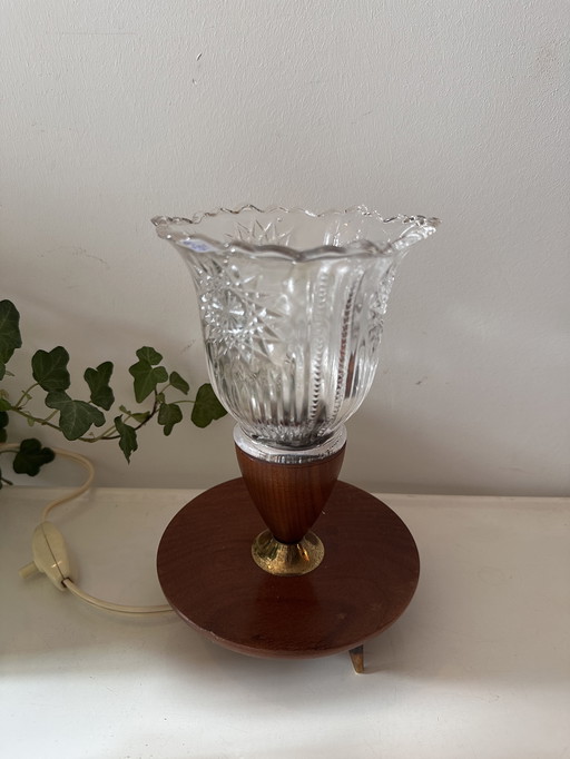 Table lamp made of glass and wood