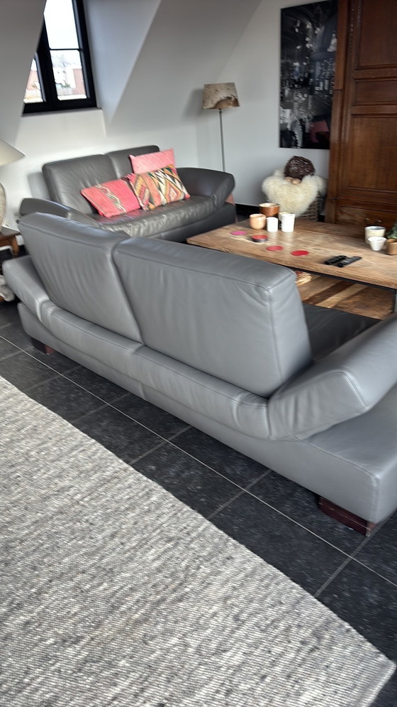 Image 1 of 2x lederen banken van het merk jori