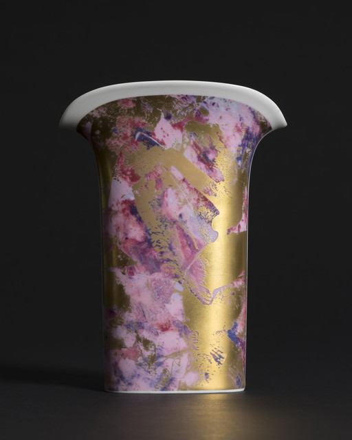 Romantic Elegance — Hutschenreuther Porcelain Vase in Rose, Lilac & Gold, Germany, ca. 1970s
