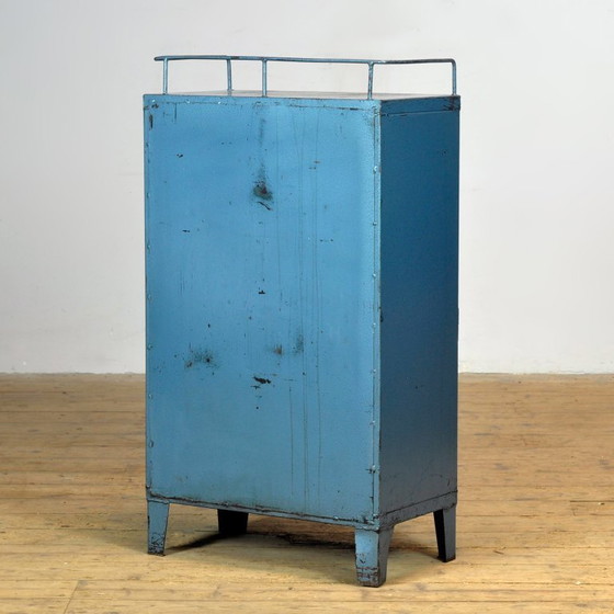 Image 1 of Meuble industriel à quatre tiroirs des années 1970