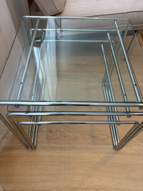 Marcel T – Cassina, Side tables, Glass (photo 4 of 5)