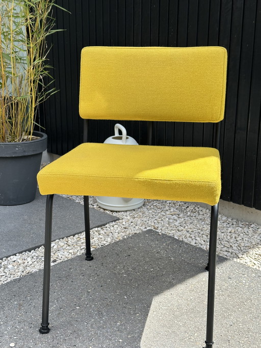 2 sedie da pranzo Monday senza braccioli - struttura nera
Tessuto Kvadrat - Hallingdal 65 - 457
