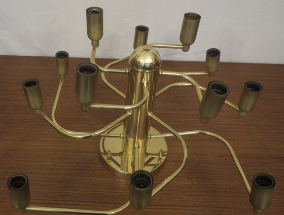 Image 1 of Lampadario a spirale in ottone a 3 livelli e 12 luci, metà secolo, anni '60