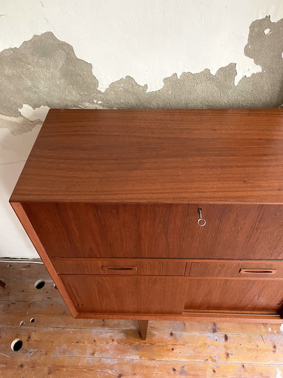 Image 1 of Vetrina vintage dalla Danimarca