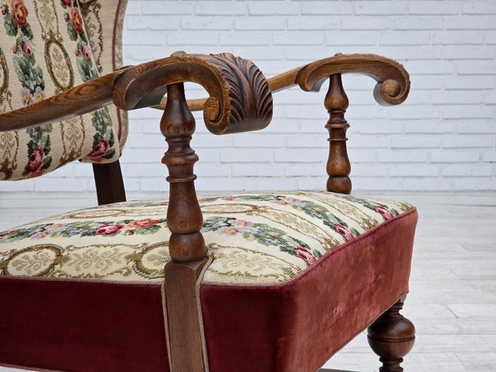 Image 1 of Poltrona danese con schienale alto, anni '50, tessuto di lana intrecciato, velluto rosso per mobili, legno di frassino.