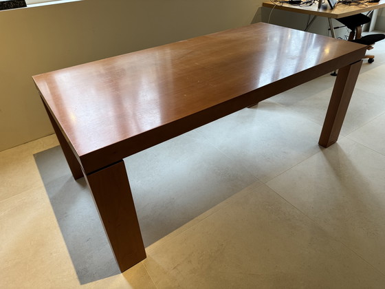 Image 1 of Molteni kersenhouten uitschuifbare tafel