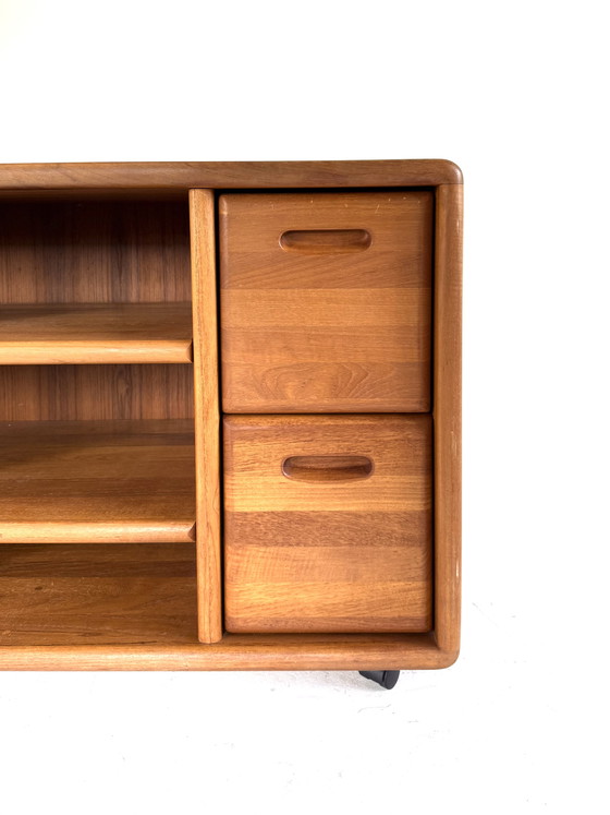 Image 1 of Vintage teakhouten audiomeubel/TV-kast, Dyrlund ‘80