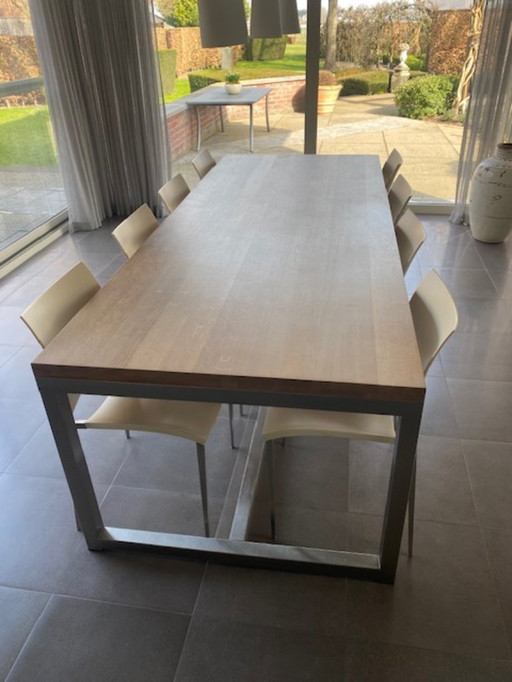 oak dining table with aluminum base