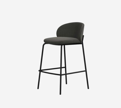 Princeton bar stool x2