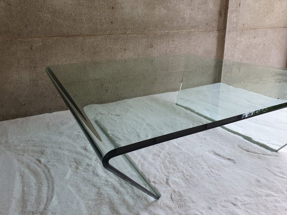 Image 1 of Salontafel van gehard glas - Italiaans minimalistisch ontwerp uit de jaren 1980