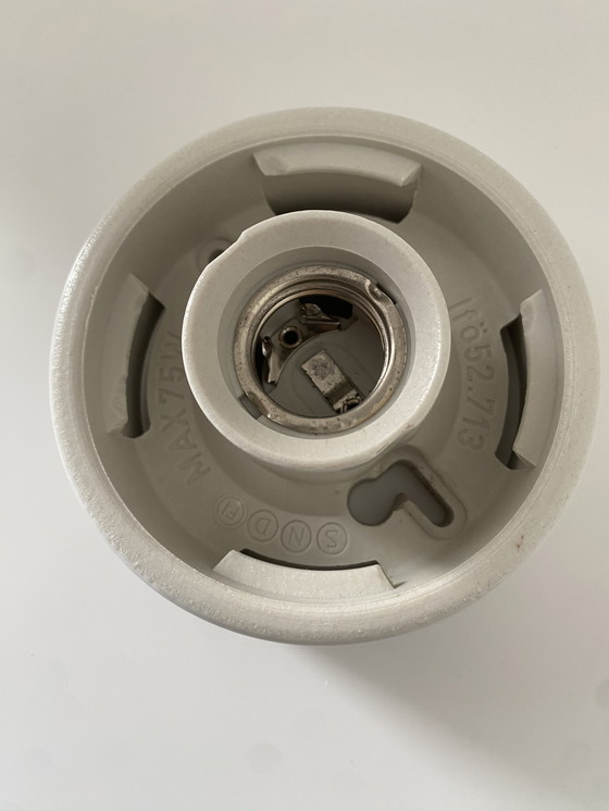 Image 1 of Ifö Elektrische Klassische Kugelkugellampe - Porzellan-Deckenleuchte im Bauhaus-Stil.