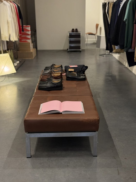 Image 1 of Leren museumbank, jaren 70