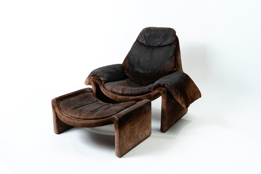 Saporiti Italia P60 armchair with ottoman Vittorio Introini