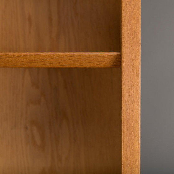 Image 1 of Librería alta de roble de diseño danés de Hundevad & Co, años 60