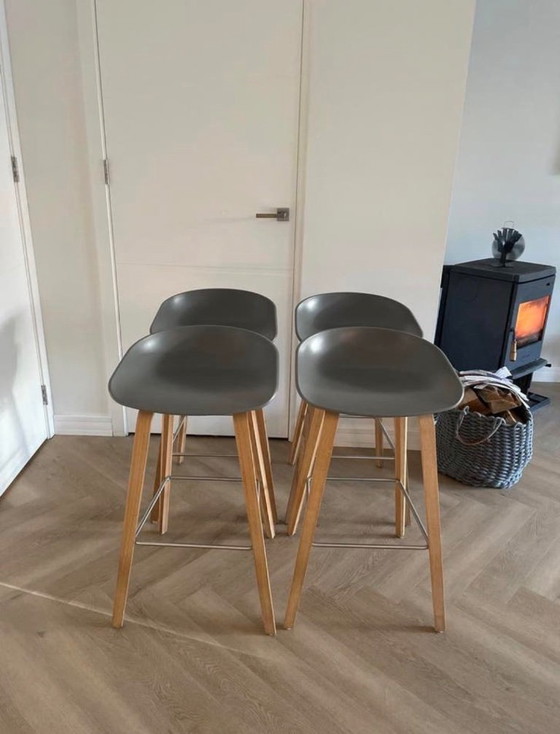 Image 1 of 4 Hay All about a Stool barkrukken