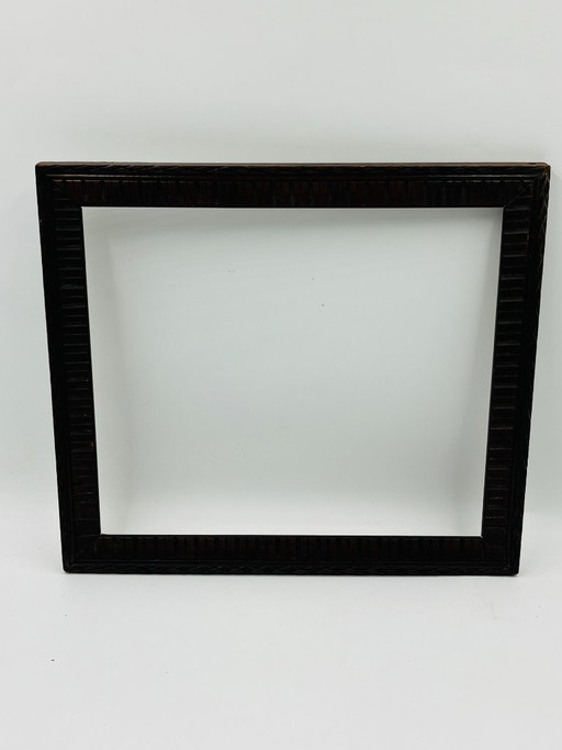 Vintage donkerhouten guillochelijst 33x28