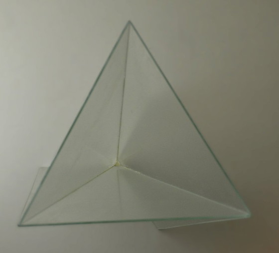 "Delta Vase", Mart van Schijndel, 1981, Plexiglas, Holland (photo 6 of 6)