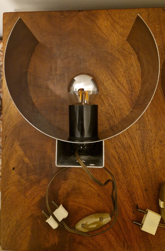 Image 1 of Paar vintage gebogen metalen lampen uit de jaren 70 – Franse modernistische verlichting, stijl van Philippe Rogier
