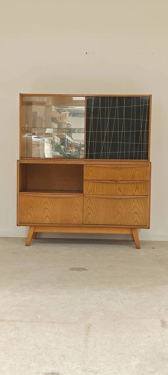 High buffet / Sideboard U 372 / 386 by B Landsman and H Nepozytek 60 – Jitona, Display cabinets, Wood, Glass (photo 27 of 40)