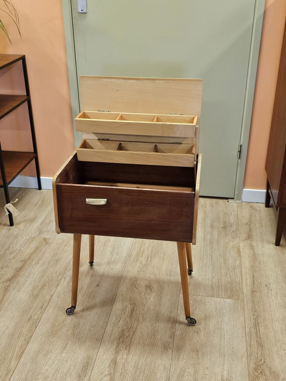 Armoire à couture vintage extensible, table de chevet – Tables de nuit, Wood (photo 5 of 9)