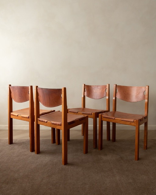 Brutalistische eetkamerstoelen van iepenhout en leer van Maison Regain, jaren 70, set van 4
