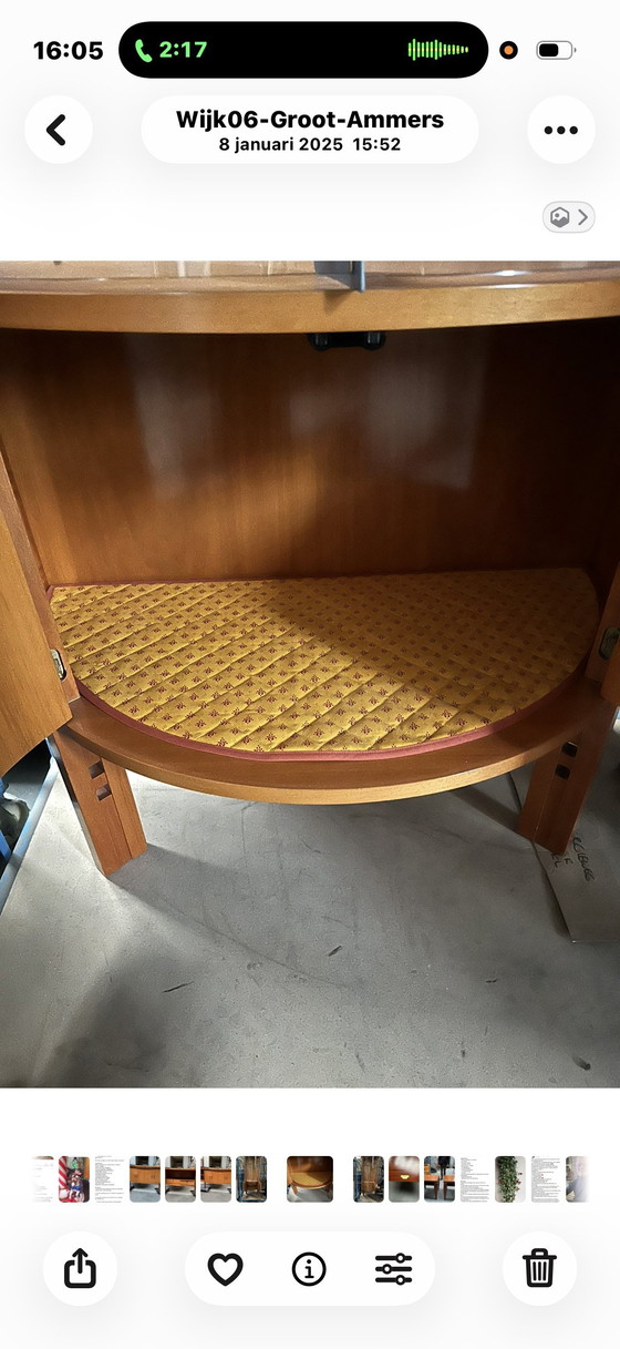 Image 1 of Muy bonita vitrina Giorgetti.