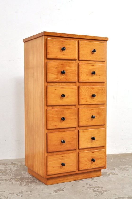 Image 1 of Vintage schoolkast/ ladekast in beukenhout, jaren 50