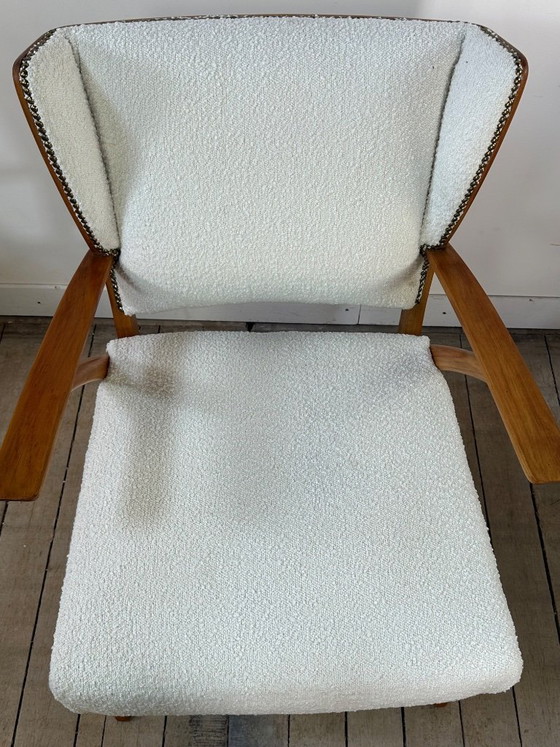 Image 1 of Sillones (par) de madera y tela bouclé, década de 1950.