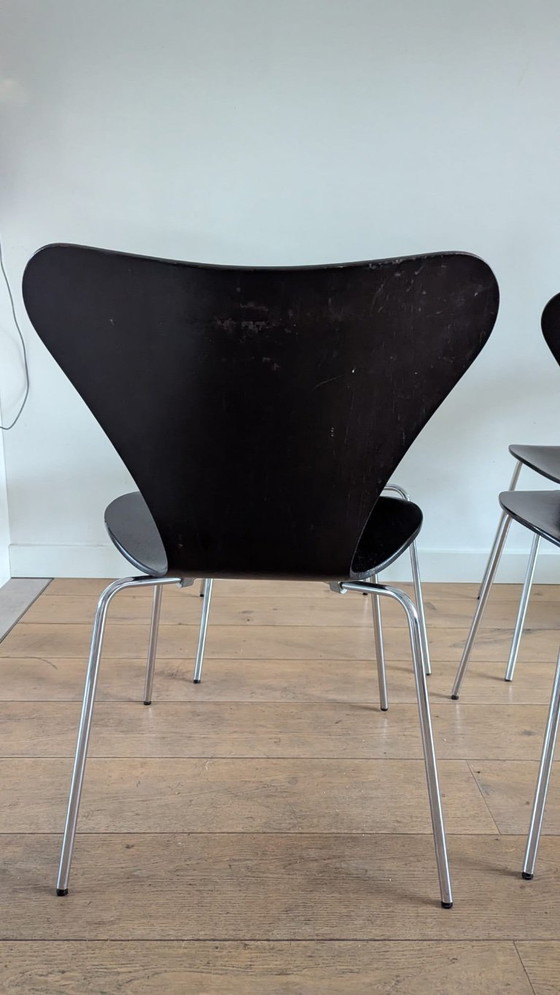 Set de 4 sillas de comedor Arne Jacobsen Serie 7 – Fritz Hansen, Wood (photo 3 of 12)
