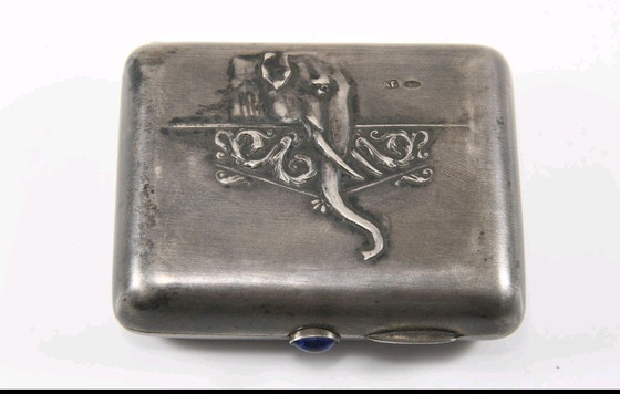 Image 1 of Portefeuille en argent 875 orné d'une tête d'éléphant en relief