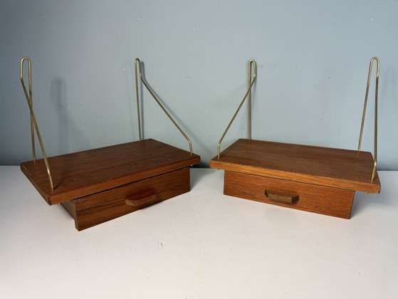 Prachtige Set Vintage Deense Nachtkastjes (Jaren '60) – Wood, Brass (photo 5 of 14)