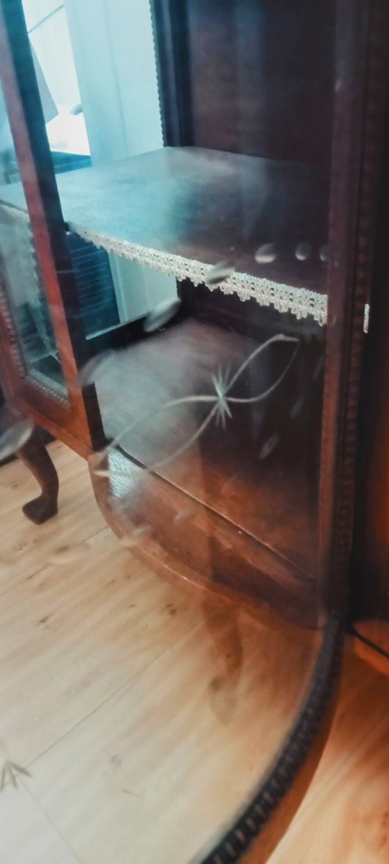 Image 1 of Autentica vecchia credenza da tè olandese, vetrina con anta curva e vetro inciso